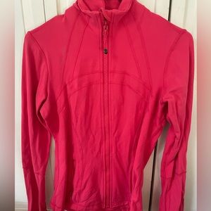 Lululemon define jacket size 6